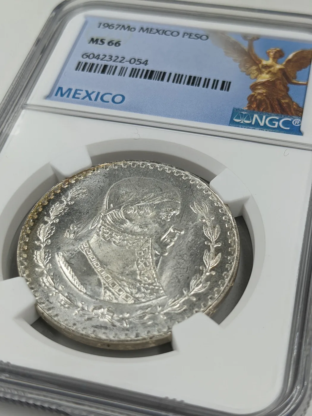 1967 Mexico Silver One Un Peso NGC MS66 Bright White 2