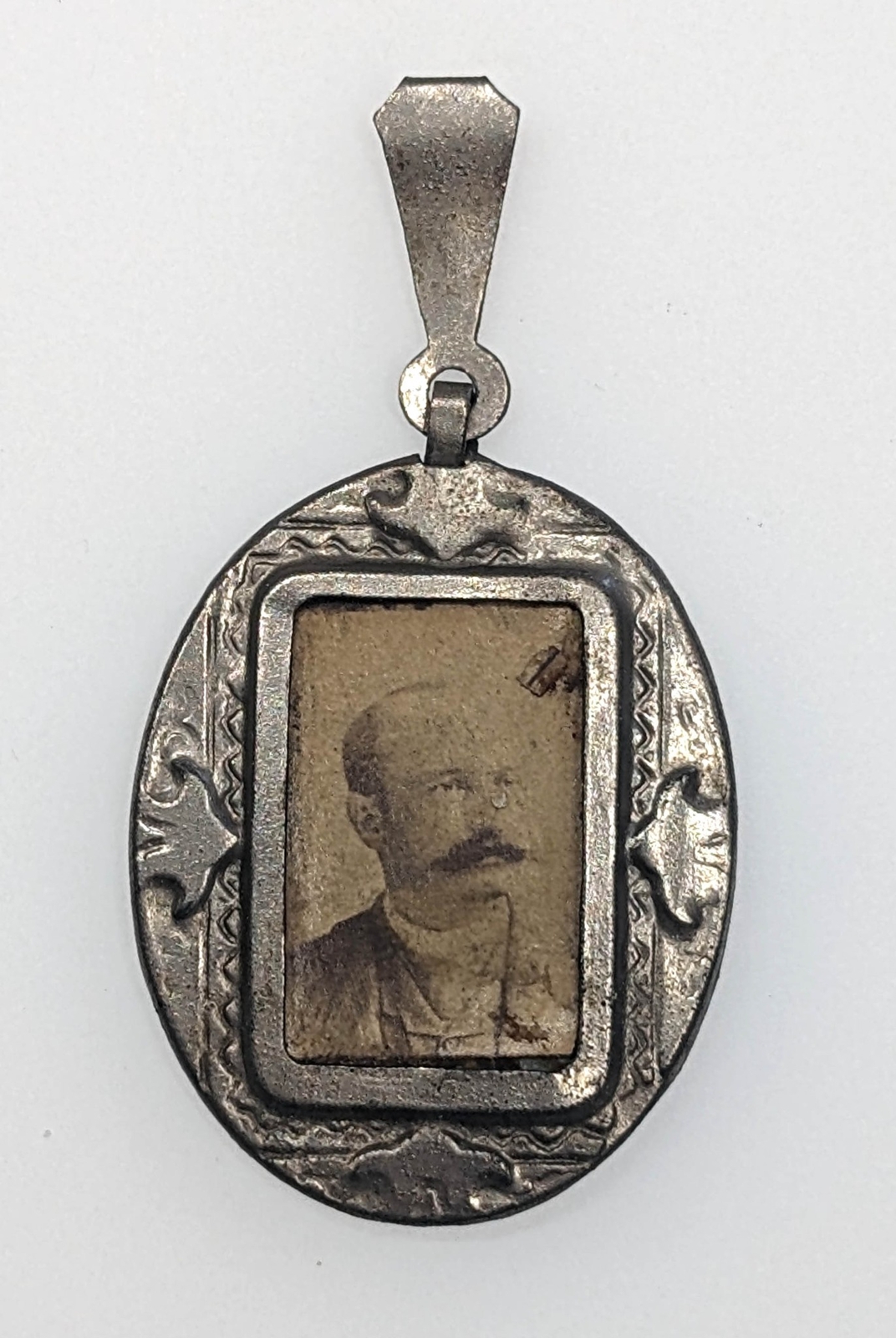 Rare 1892 David B. Hill Presidential Campaign Locket with Sepia Photograph