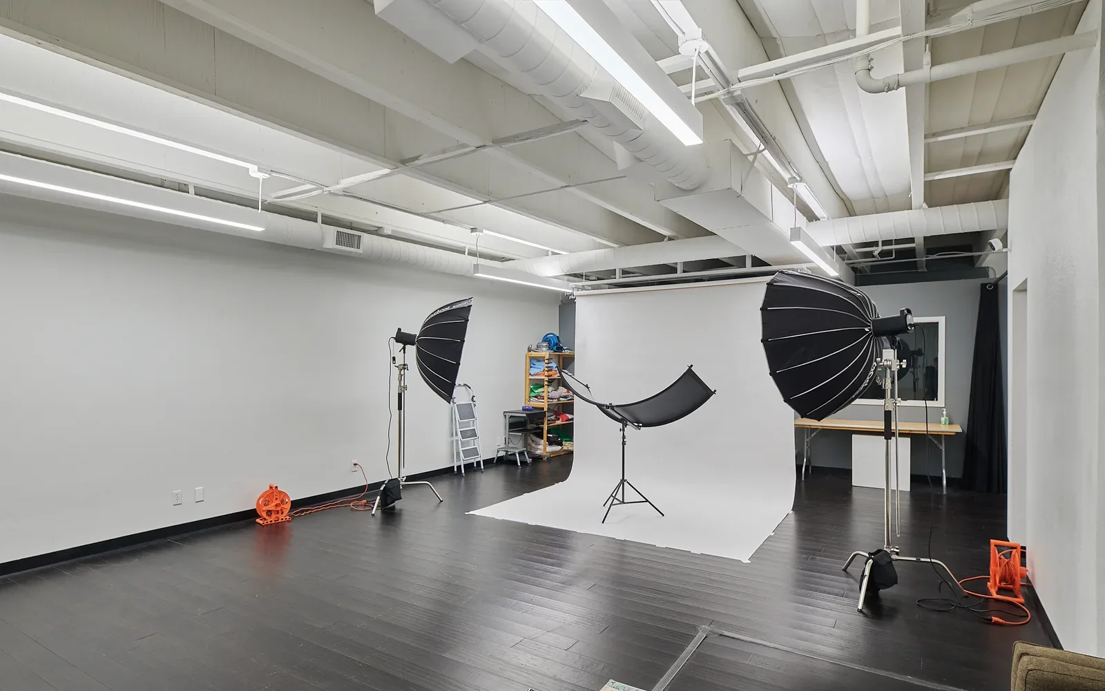 Fourth Wall Photo Studio