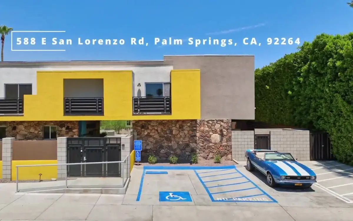 Querencia Palms