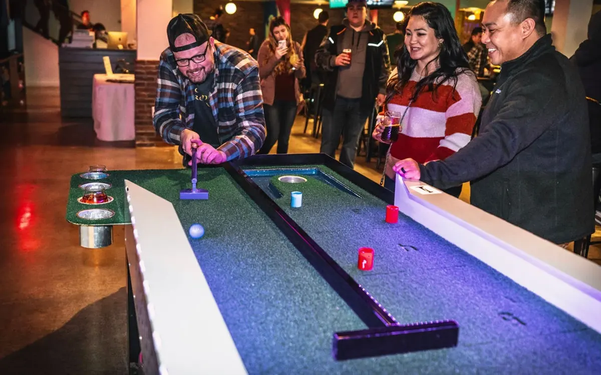Tipsy Putt
