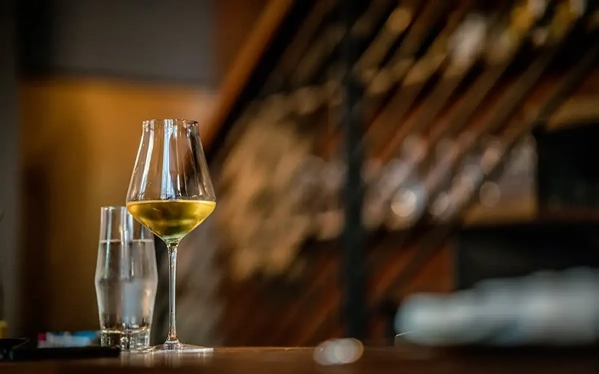 haley.henry Wine Bar